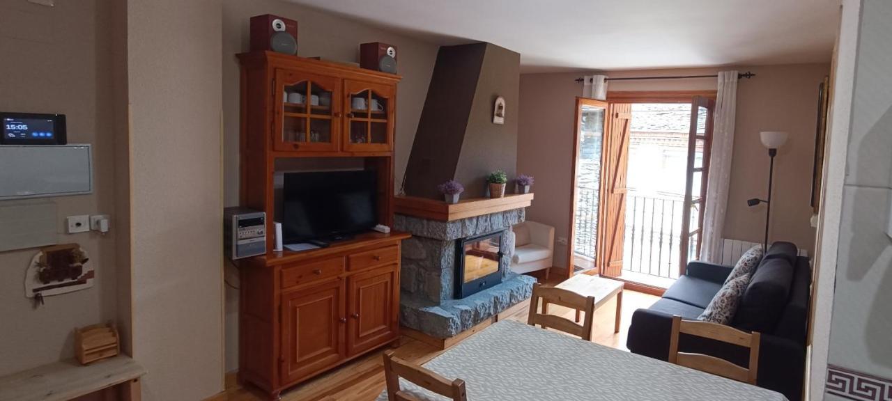 Apartamento El Refugio De Sara Benasque Zewnętrze zdjęcie