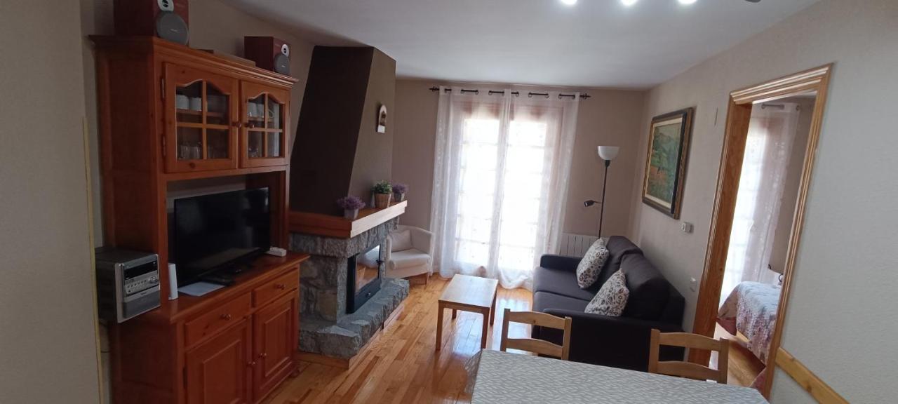 Apartamento El Refugio De Sara Benasque Zewnętrze zdjęcie